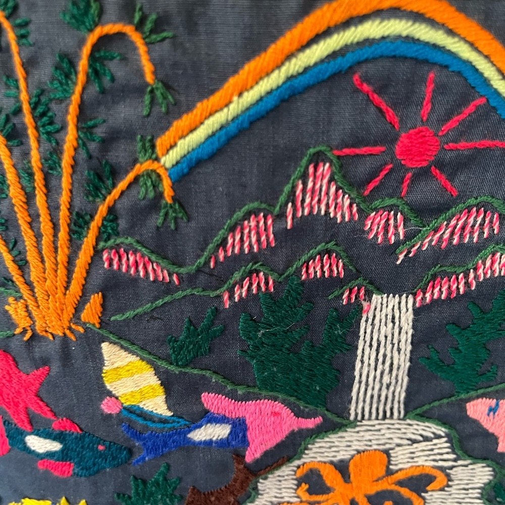 Hand made colorful and durable tote funky animal/ spiritual vibe - Picture 12 of 13